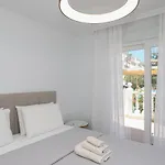 Luxury With Pool View - Playa Real Beachfront *