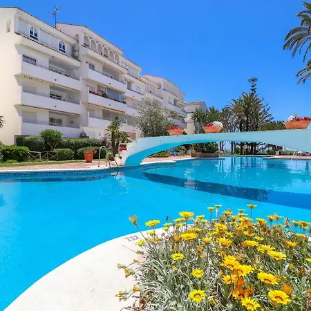 아파트 Luxury With Pool View - Playa Real Beachfront *