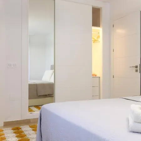 아파트 Luxury With Pool View - Playa Real Beachfront