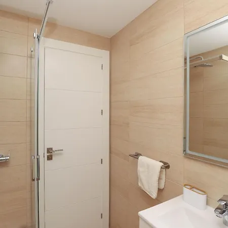 Luxury With Pool View - Playa Real Beachfront