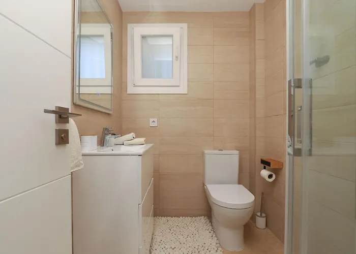 Luxury With Pool View - Playa Real Beachfront Apartament *