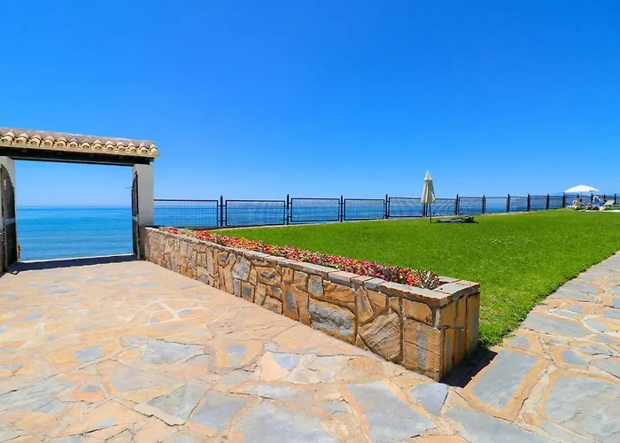 Luxury With Pool View - Playa Real Beachfront アパート マルベーリャ